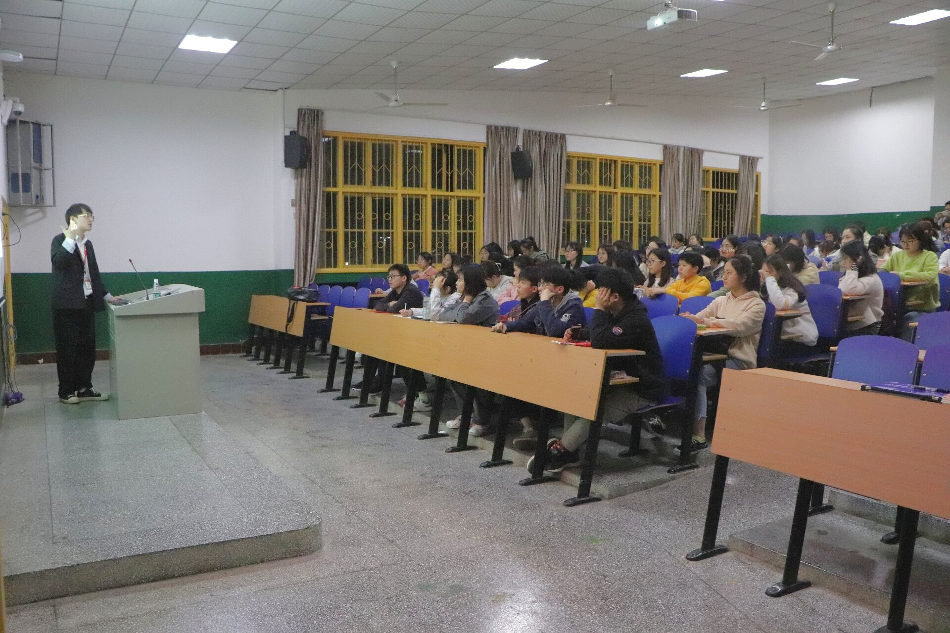 william威廉英国官网